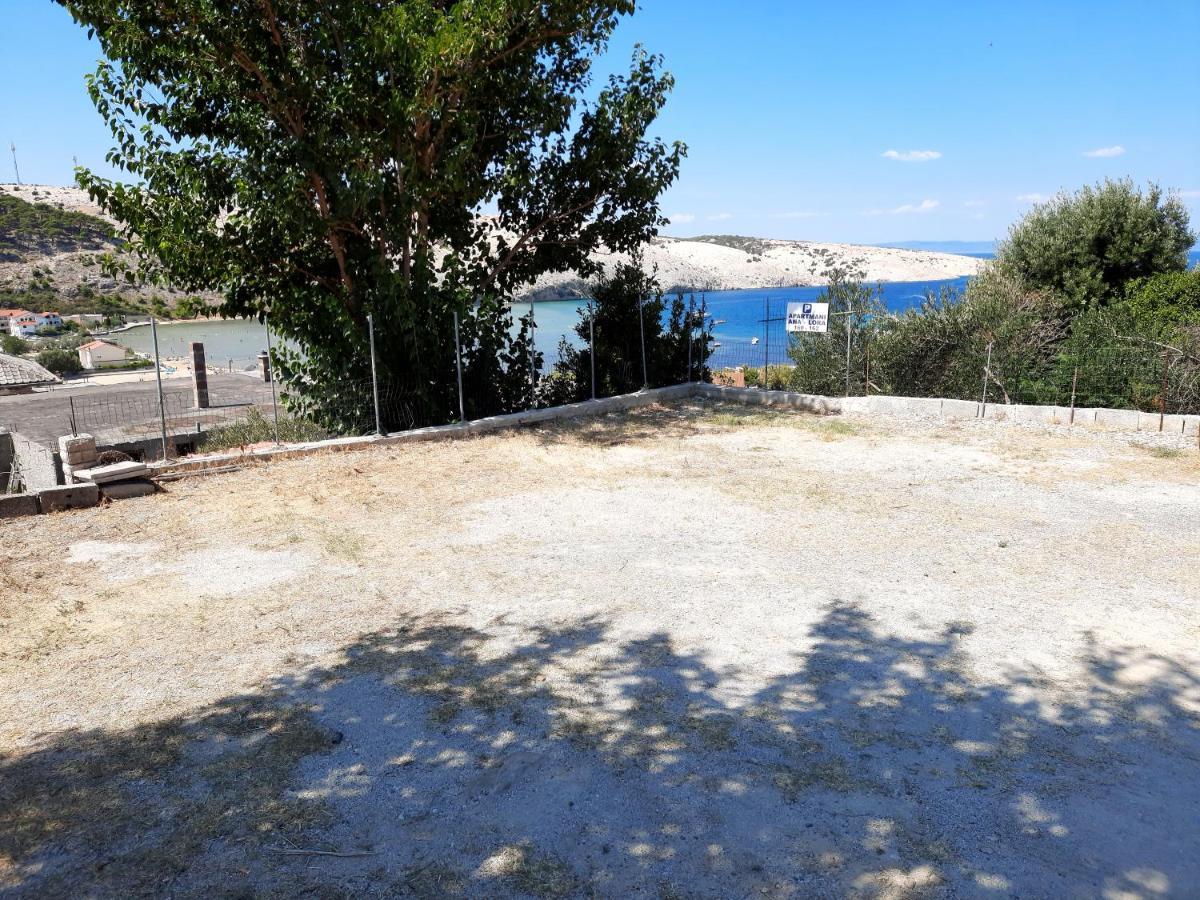 Apartmani Ana-Lora Lopar Buitenkant foto